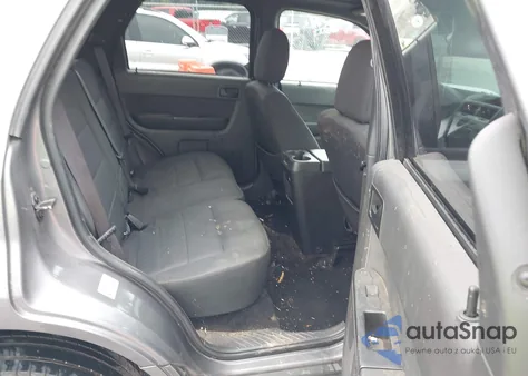 2012 Ford Escape Xlt z USA, uszkodzony, nr VIN 1FMCU0D74CKB00633